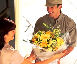 Заказывайте доставку цветов и дарите улыбку близким