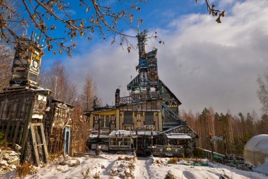 Когда архитектору снесло крышу: шесть фантастических домиков из российской глубинки
