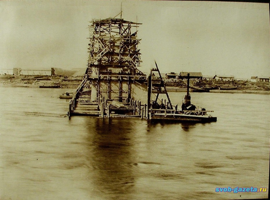 Строительство моста через Зею, 1912-1914 гг.